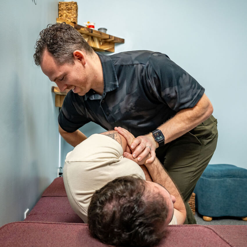 Man getting side adjustment