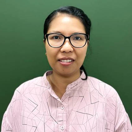 Leni Alvarado