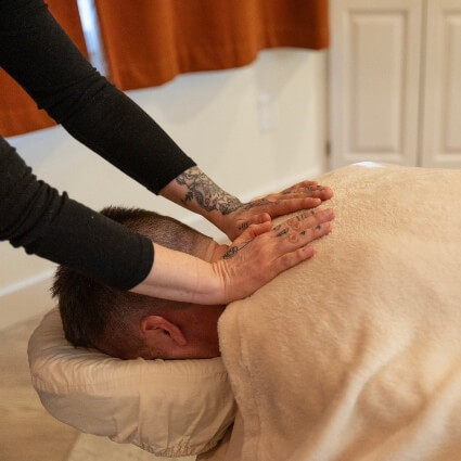 St Louis Park massage therapist working on a patient