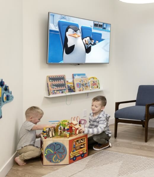 kids playing in Clear Health and Wellness waiting area