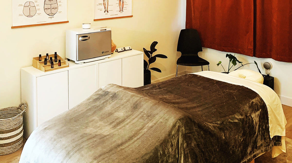 massage therapy room