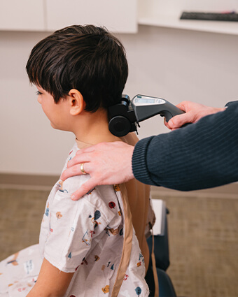 adjusting young patient