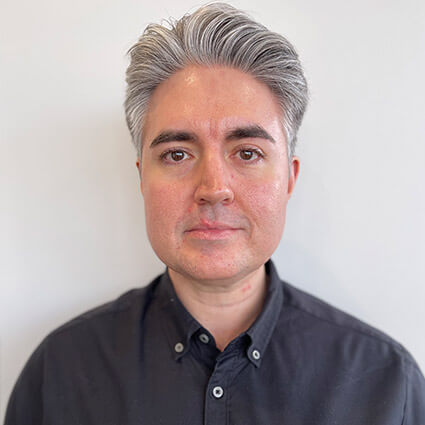 Rochedale South Dentist Dr Theo MUrphy