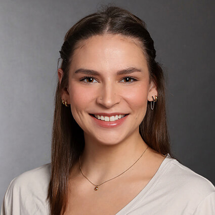 Dr Emiliy's headshot