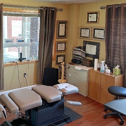 NoVa Spine & Wellness adjustment area