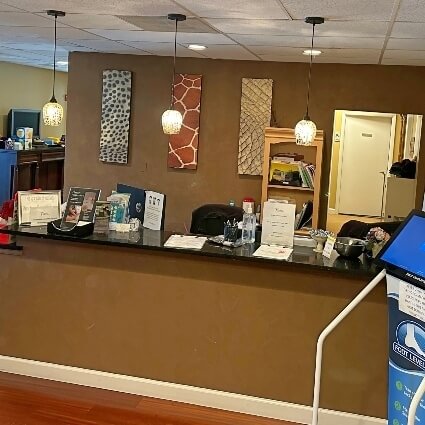 NoVa Spine & Wellness front desk