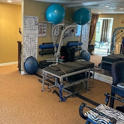 NoVa Spine & Wellness adjusting area