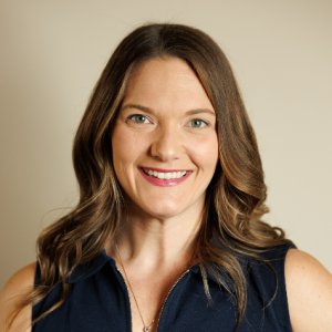 Rochester Chiropractor Dr. Laura Zett