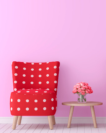 Polka-dot chair and table