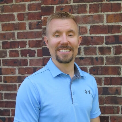 Farmington chiropractor Dr. Dustin Mattila