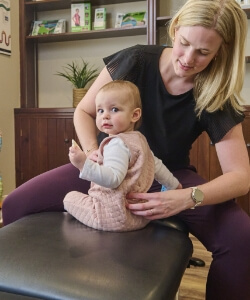 Chiropractic treatment applied to pediatric ptient