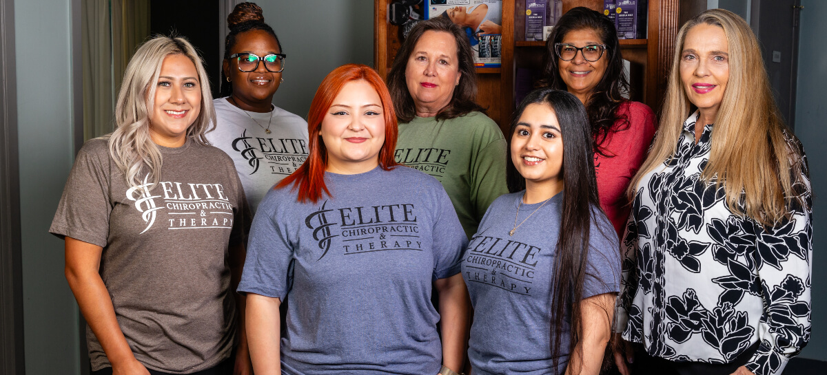 Elite Chiropractic & Therapy Mesquite location team photo