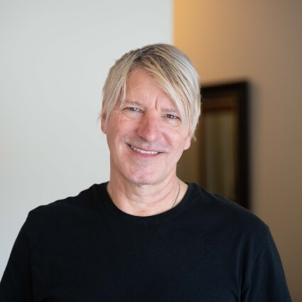 Lincoln Park massage therapist Noel