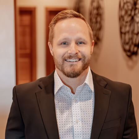 Sioux Falls chiropractor Dr Alex