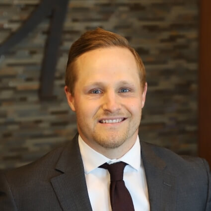 Sioux Falls chiropractor Dr Alex
