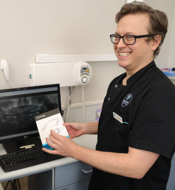 looking at teeth imaging