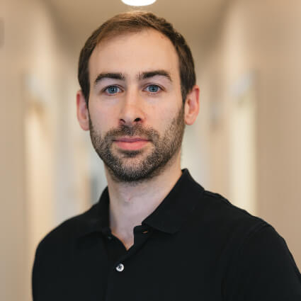 London massage therapist Mark