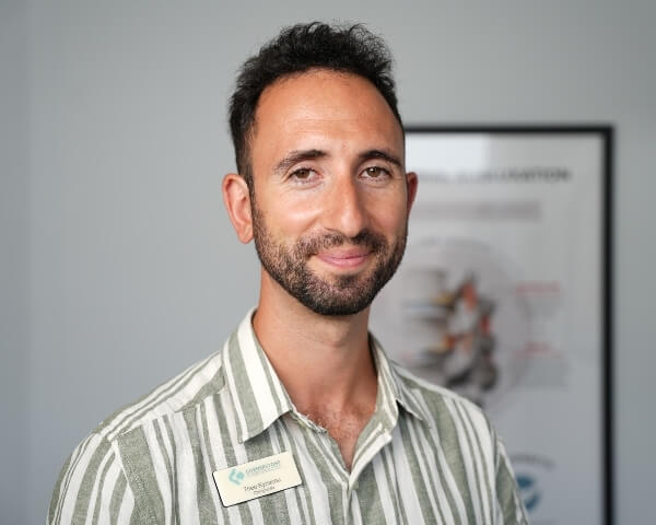 Eastbourne chiropractor Theo Kyriacou