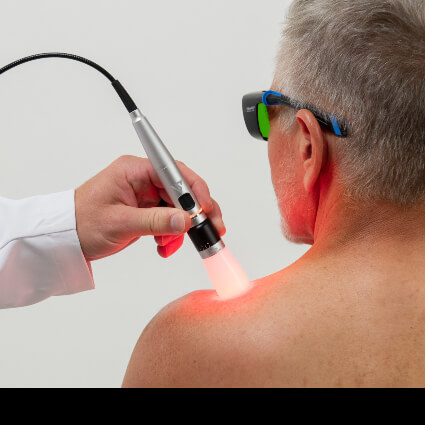 laser therapy on shoulder