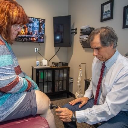 patient having knee treated by Dr Gavric