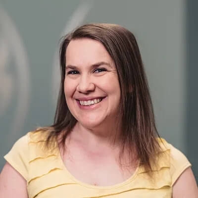 Anoka chiropractor Kiaja Tolzmann