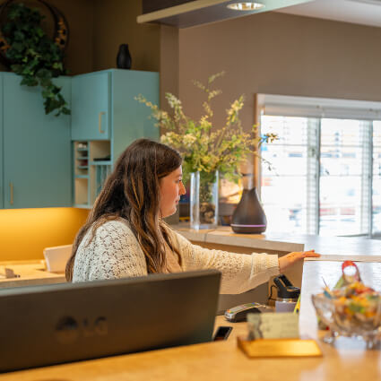 receptionist