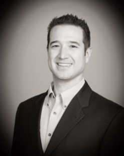 Meet Aurora Chiropractor, Dr. Jonathan Truhlar