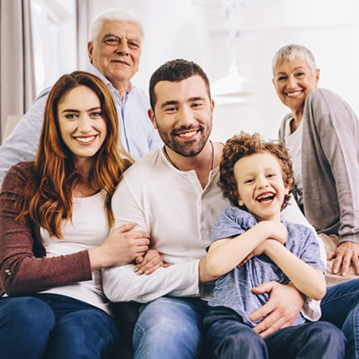 Family with grandparentss