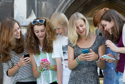 Girls texting.