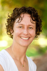 Dr. Victoria Bartram, Chiropractor in Adelaide