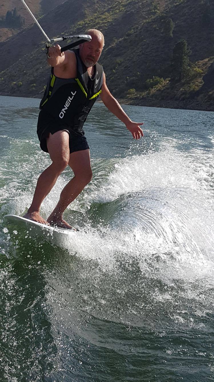 Ken Wave Surfing