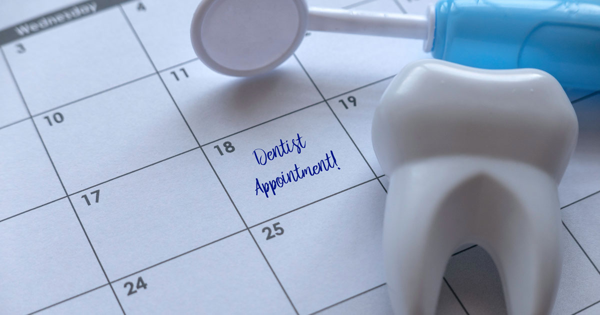 Calendar with dentist appointment