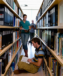 dental students in library