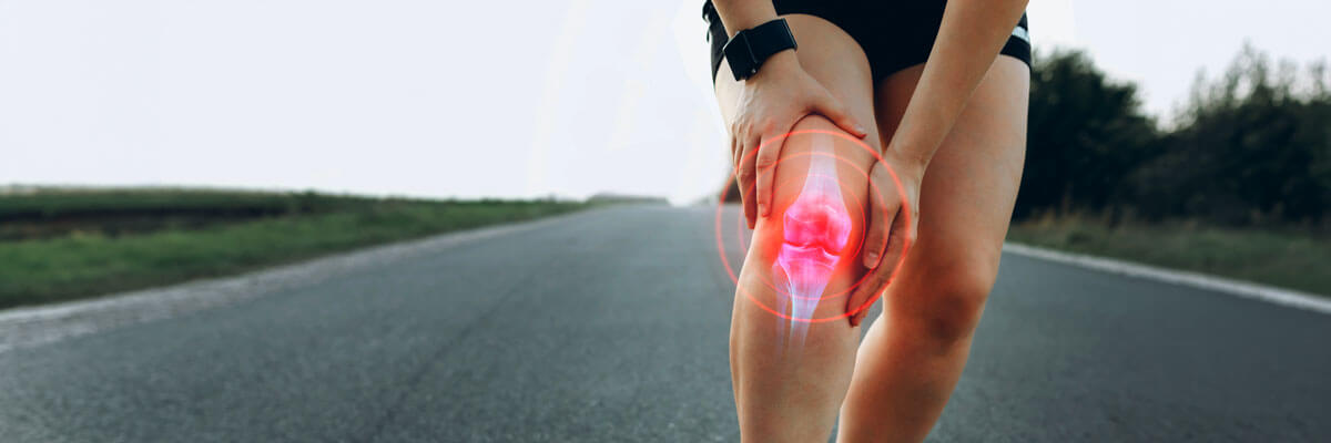 Athlete with knee pain