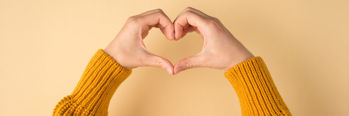 Making heart with hands